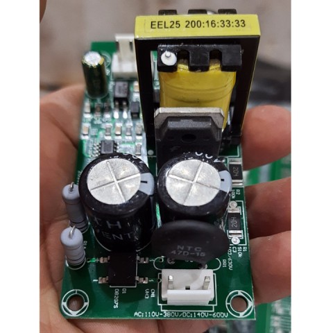 bo nguồn 24v + - 3A